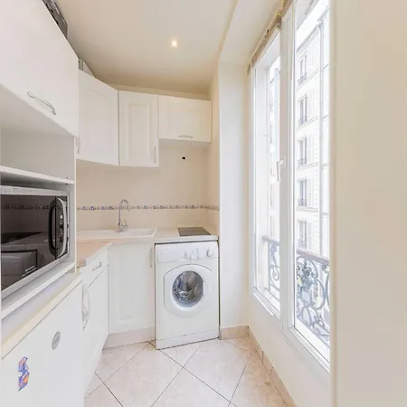 Holiday home Cosy For Two Tour Eiffel Champs De Mars *